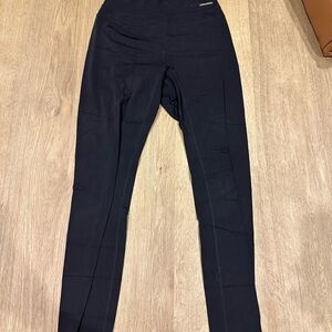 Women’s Gymshark Whitney Simmons black workout leggings